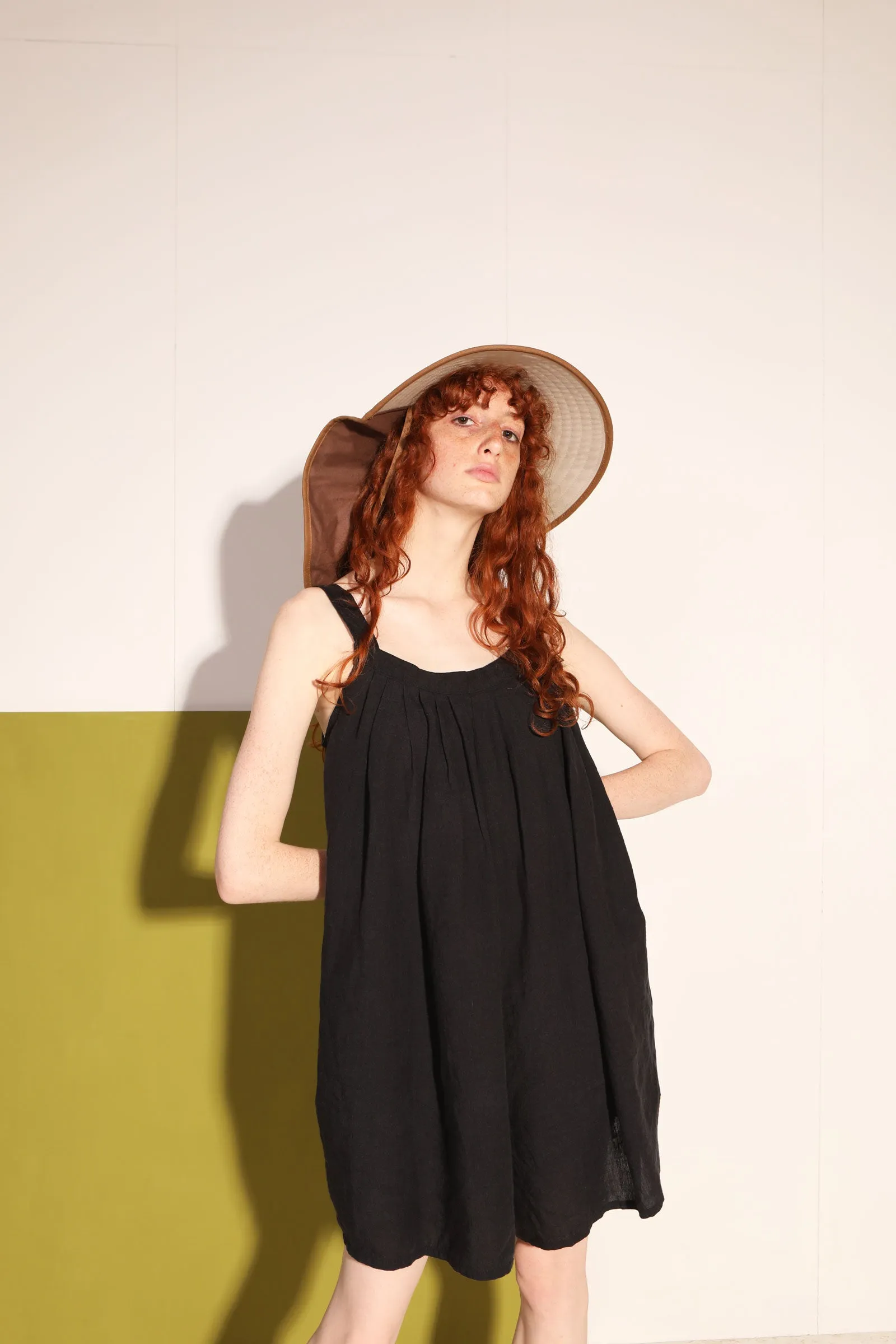 Basic Linen Romper Black