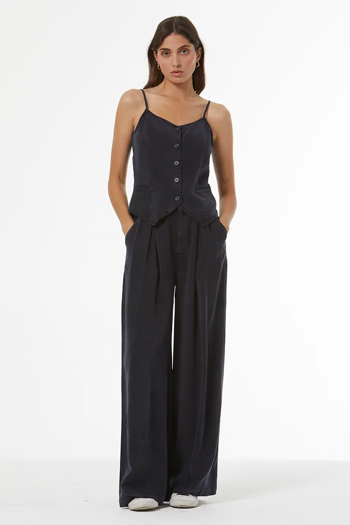 Dayton Pleated Trouser // Midnight Pigment