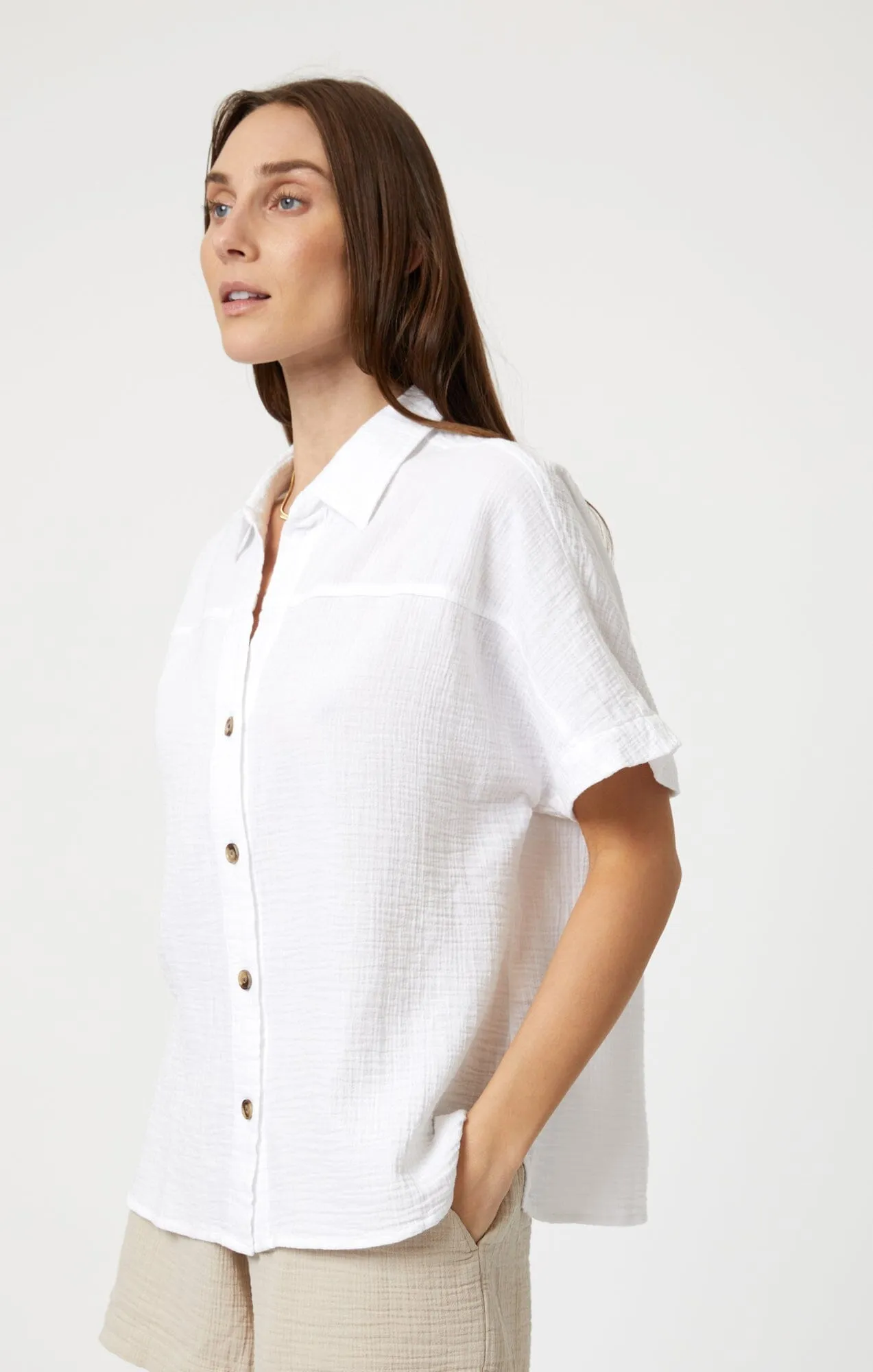 GAUZE SHORT SLEEVE SHIRT IN ANTIQUE WHITE