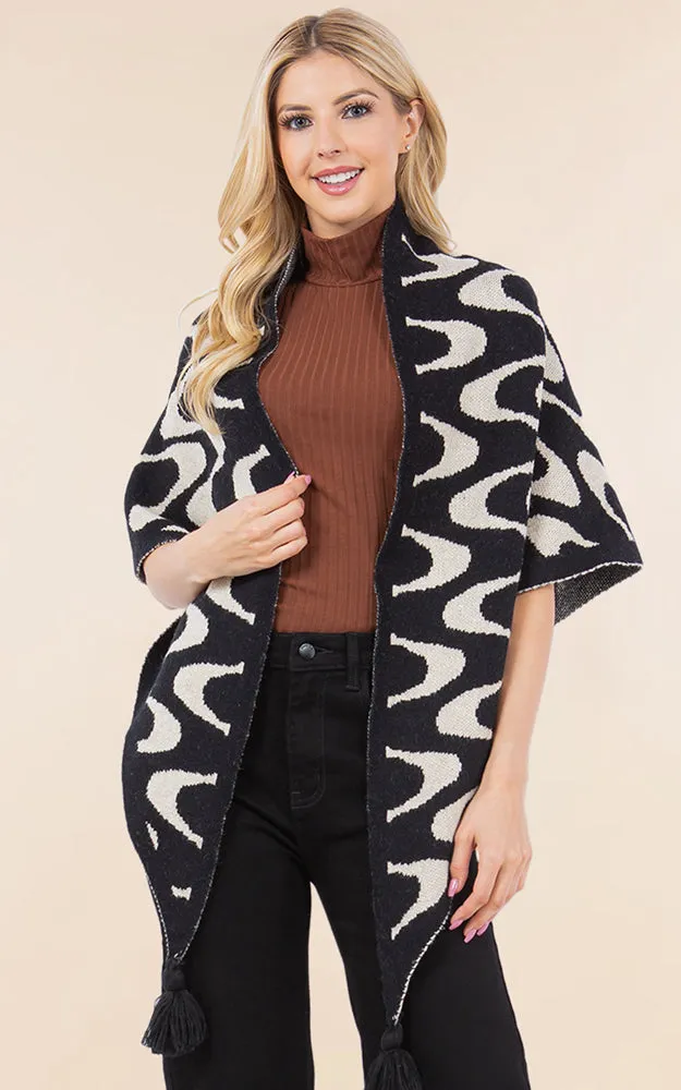 OA4270 ABSTRACT PATTERN KNIT CAPE SHAWL W/TASSELS