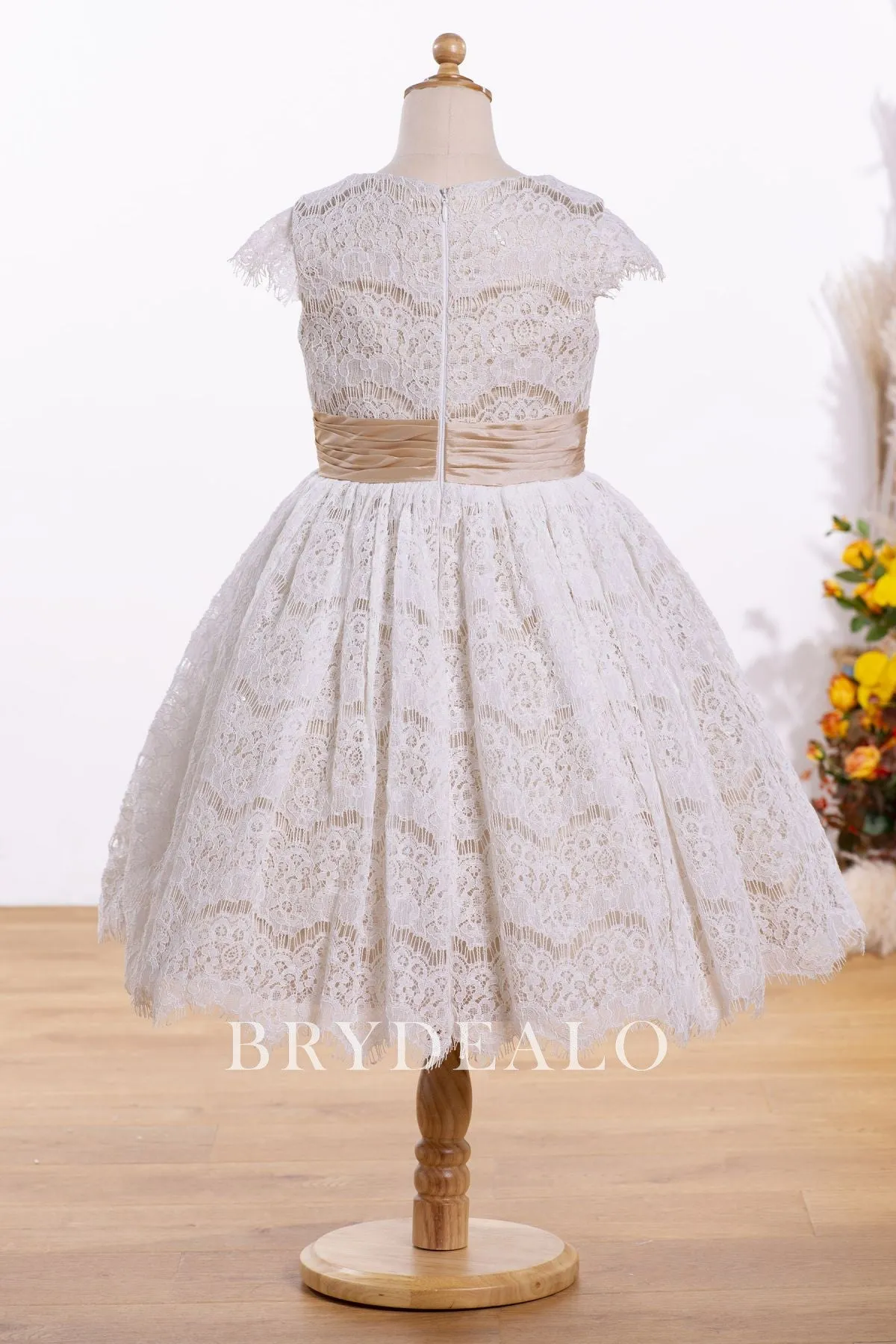 Romantic Lace Overlaid Knee Length Puffy A-line Flower Girl Dress