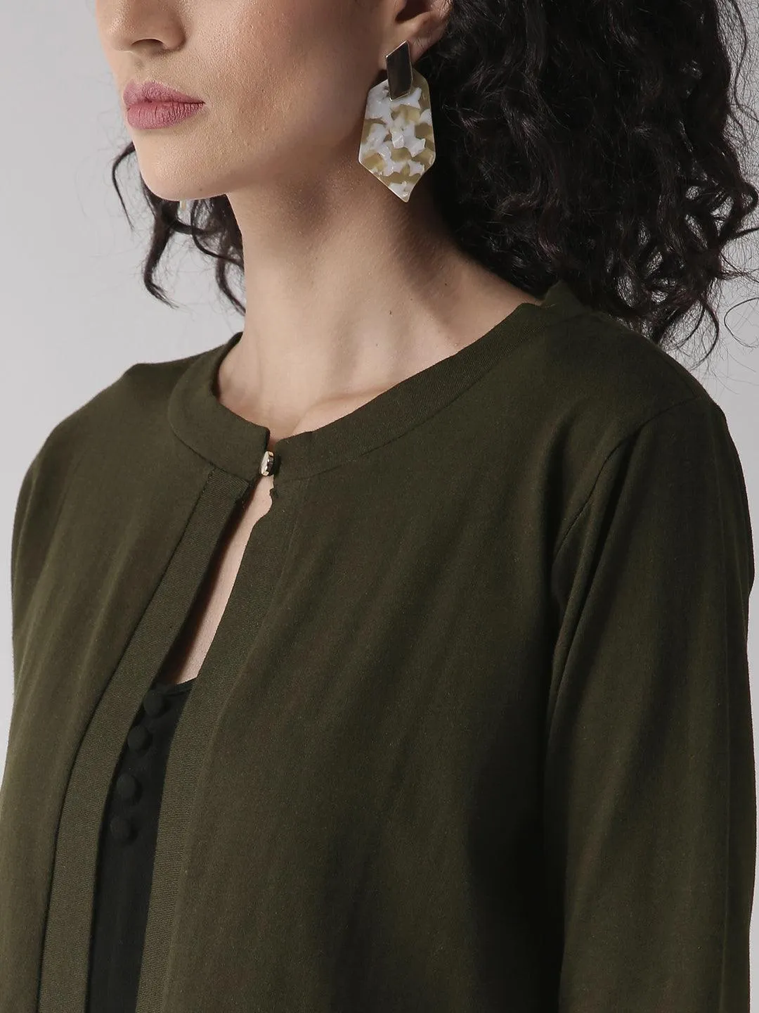 Style Quotient Women Solid Black Cotton Smart Casual Crop Shrug