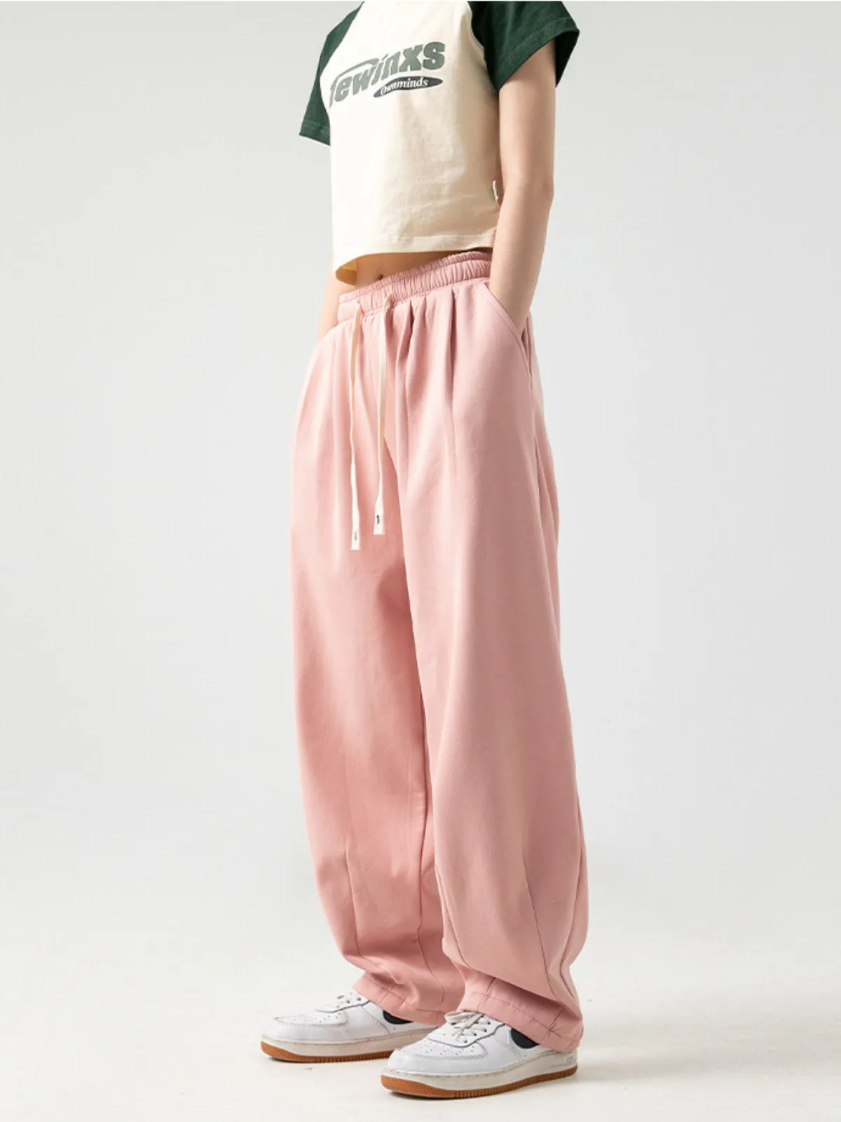 WLS Retro Pleated Loose Thickened Sweatpants